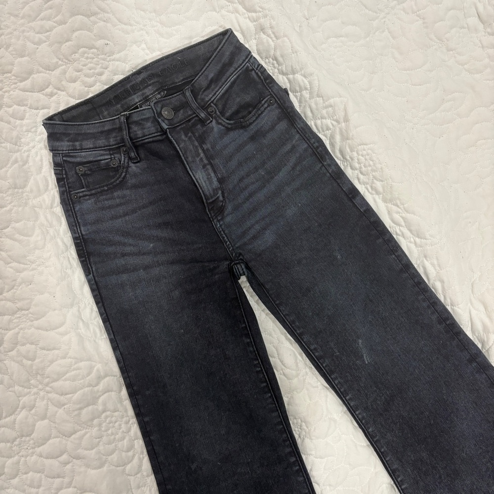 American Eagle Super Hi-Rise Flare Jean 000 Short
